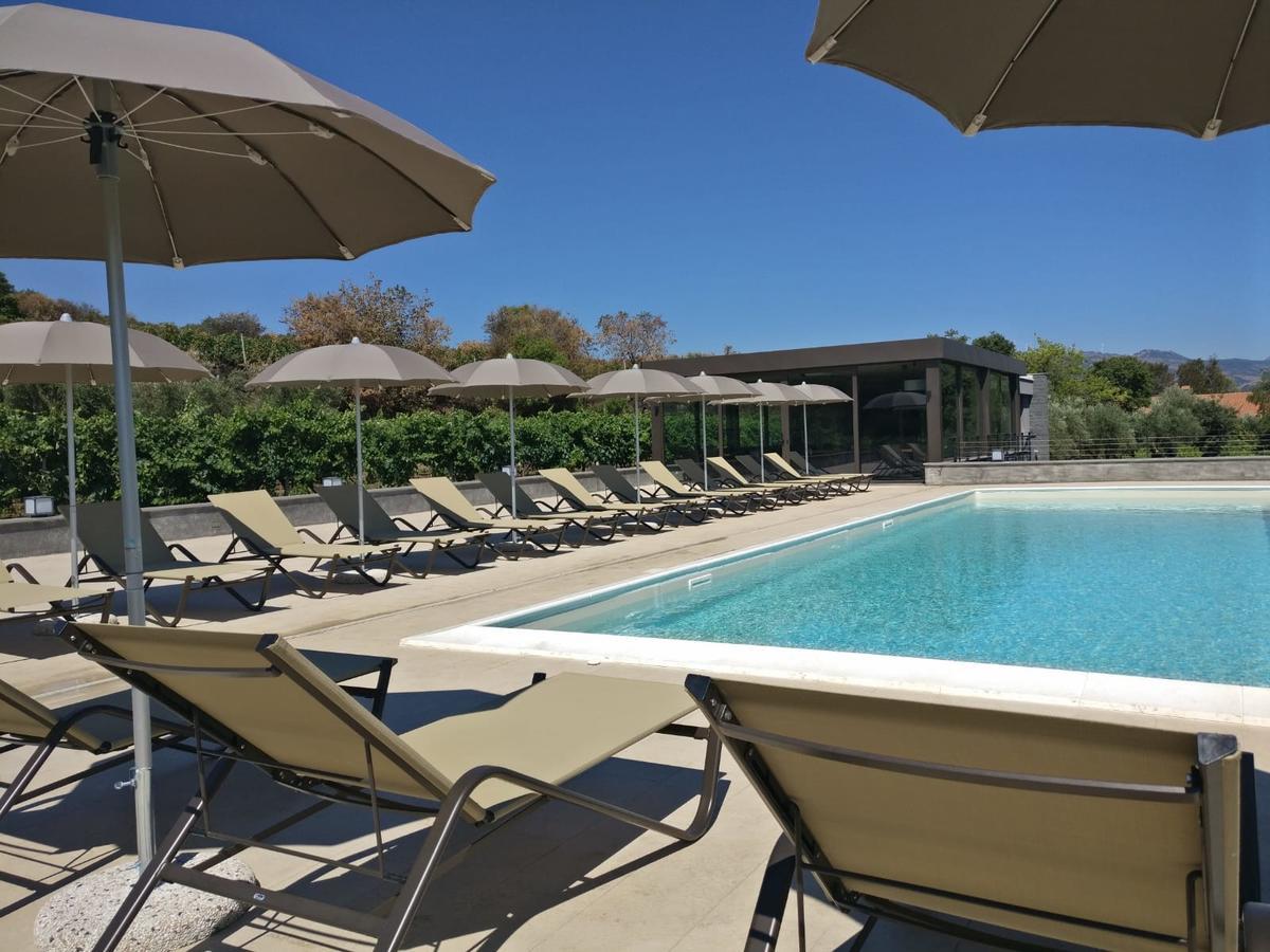Firriato Hospitality Cavanera Etnea Resort & Wine Experience 卡迪里翁西塞尔 外观 照片